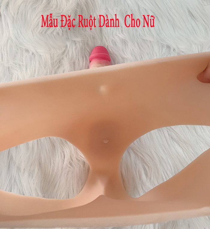 quần silicon gắn dương vật giả rỗng ruột