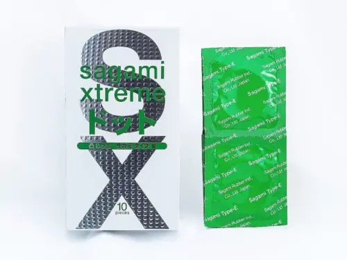 Bao Cao Su Gân Gai Sagami Xtreme White Hộp 10 Chiếc